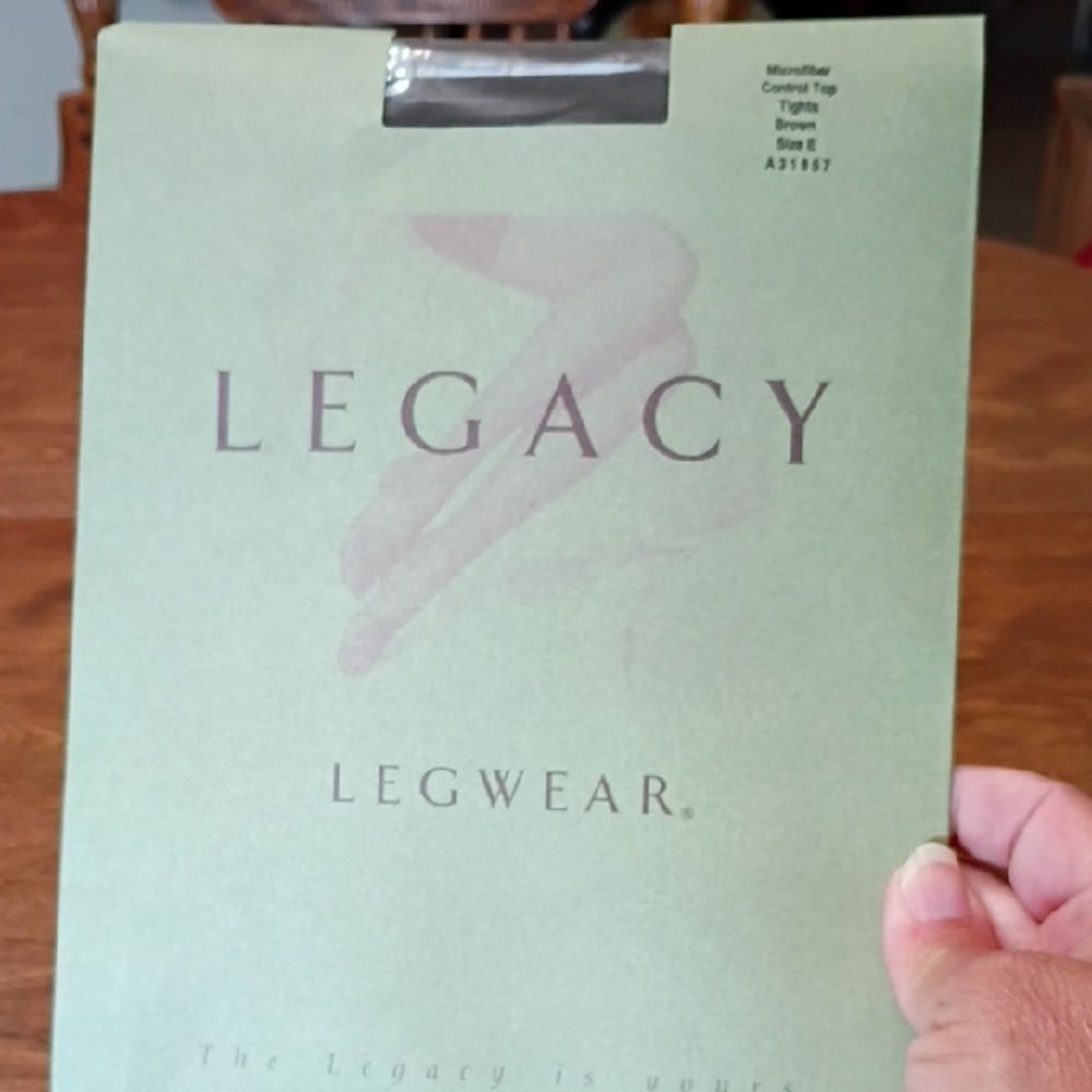 Legacy Legwear in Taupe/ Brown NIP Size E